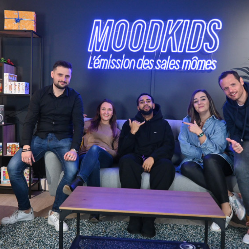 Photo de Live Moodkids TV avec Helldebert